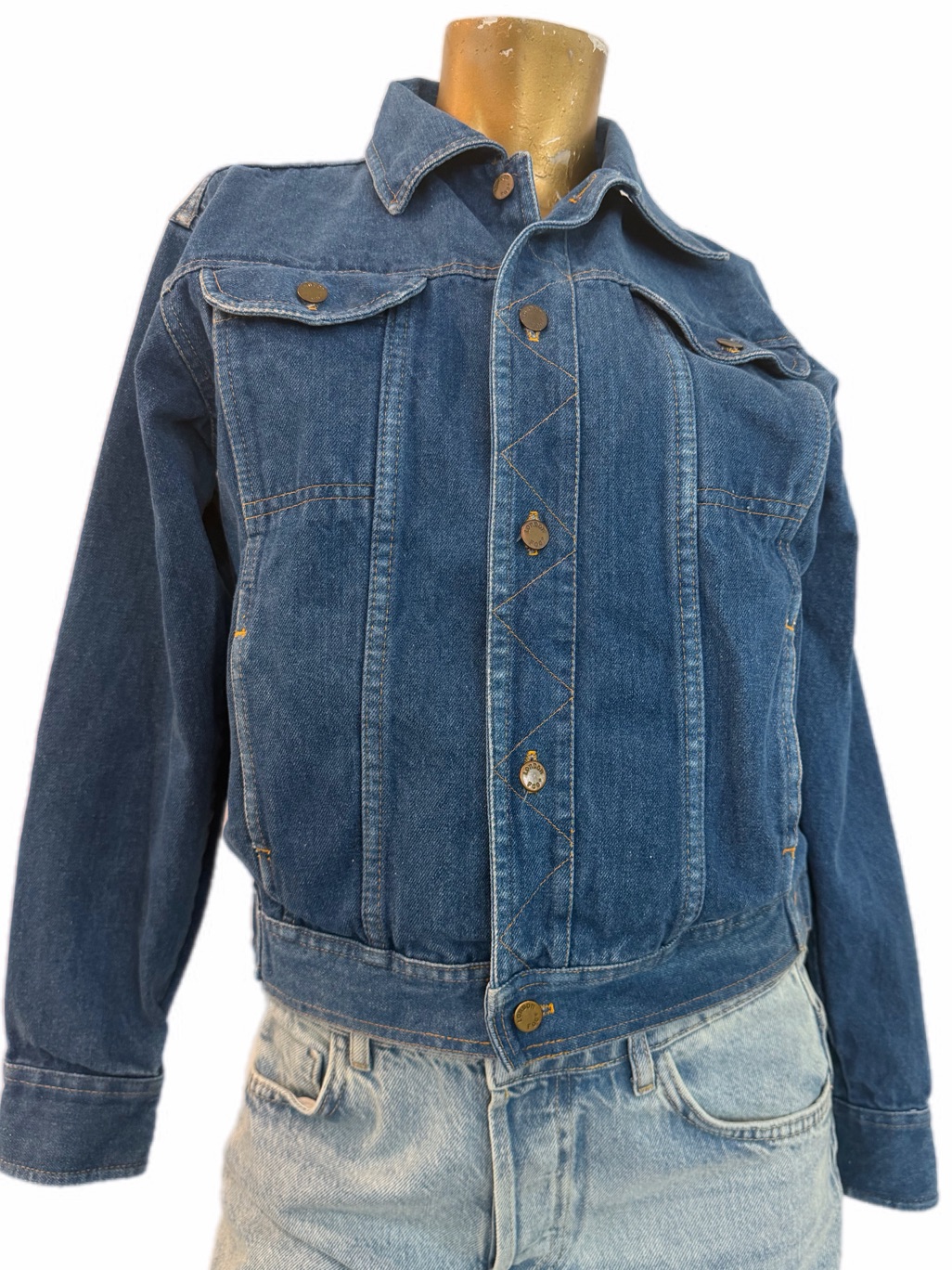 Vintage London Fog 100% Cotton Denim Trucker Jacket Jean Jacket Size L, Columbia